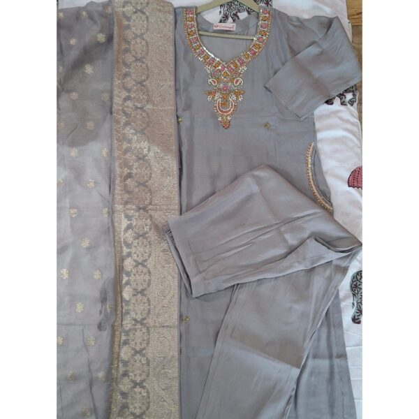 Women 3-Piece Silk Suit with side pockets and Banarasi Dupatta