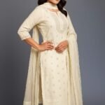 Women Off-White Georgette full 3-pc Suit Set