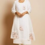 ✨Beautiful Women Masleen Off-White 3-Pc Suit Set with Linning⭐